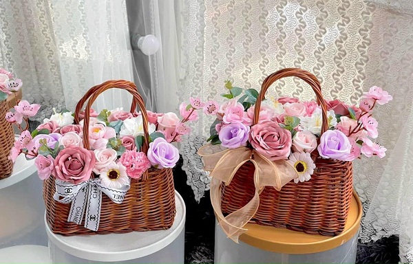 Shop hoa sáp Thiên Hương - Địa chỉ bán hoa giả tại Huế uy tín, chất lượng