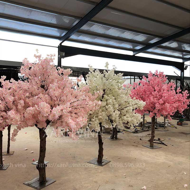 các mẫu cây hoa anh đào giả tại xưởng