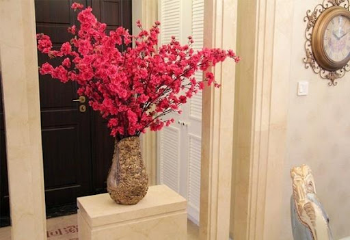 bông hoa đào rời cắm bình và gắn cành decor